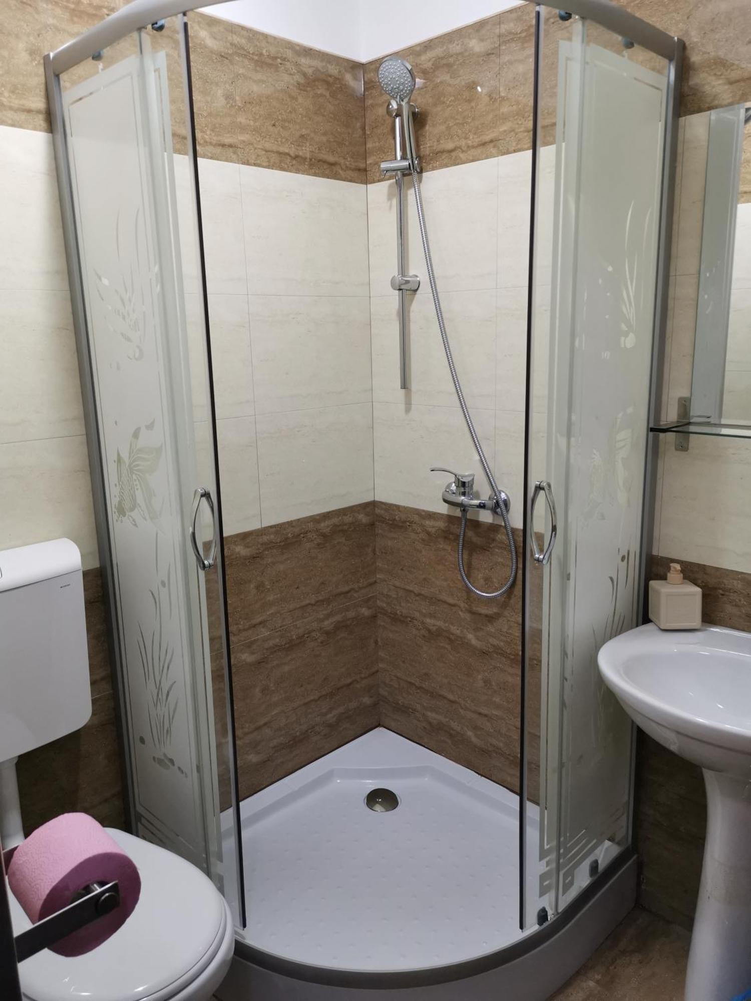 Joe Hostel Букурещ Екстериор снимка